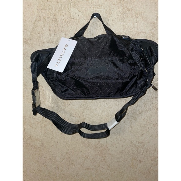 Athleta EXCURSION LARGE BELT BAG NWT - Picture 5 of 10
